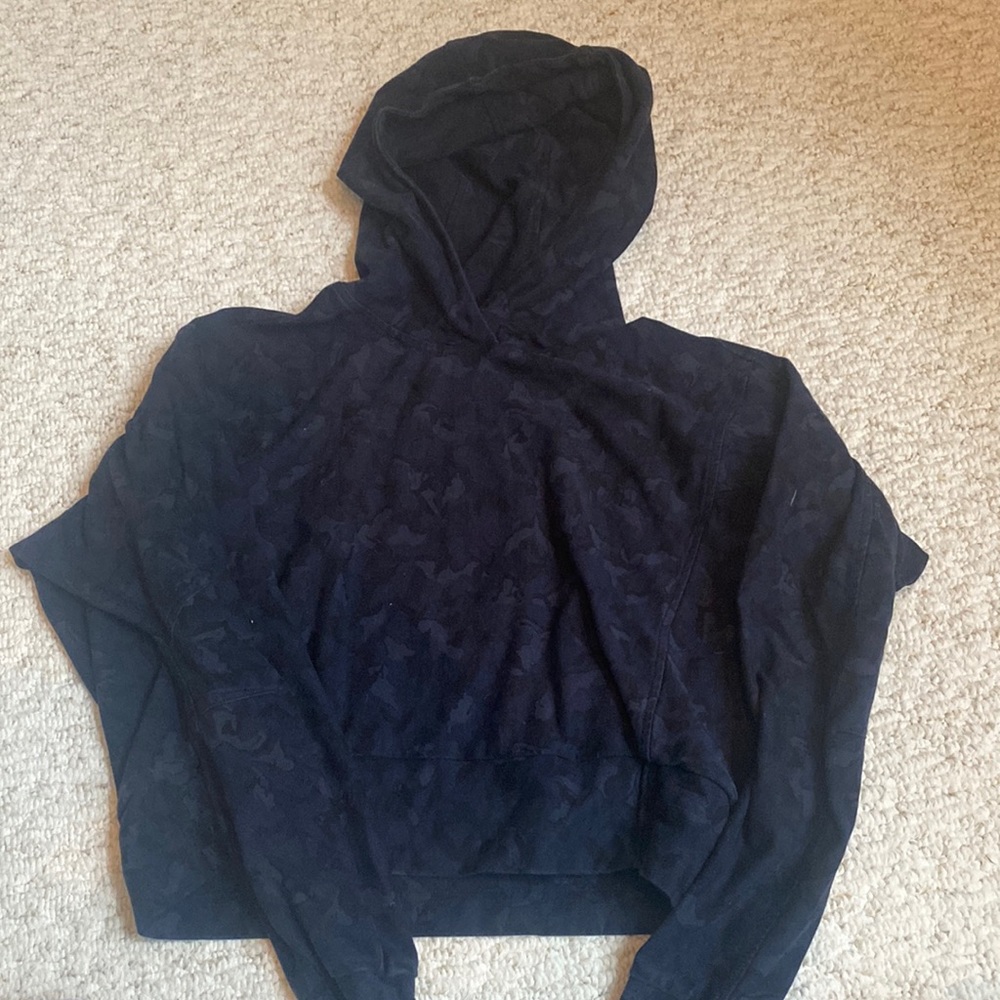Athleta blue camo cropped hoodie